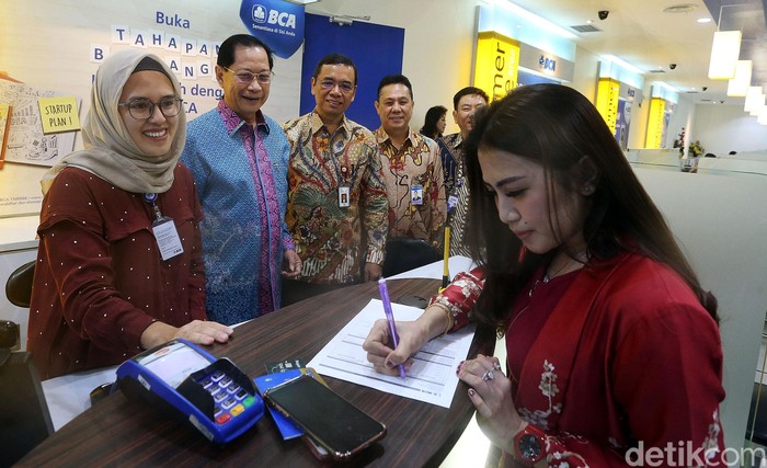 Bca Resmikan Operasional Kantor Wilayah Makassar