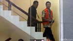 Ekspresi Rommy Saat Diperiksa KPK Soal Suap Eks Pejabat Kemenkeu