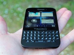 BlackBerry Q5, Ponsel dengan Bentuk yang Kini Sudah Punah