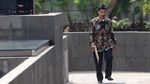 Diperiksa KPK, Bupati Solok Selatan Kok Malu-malu?