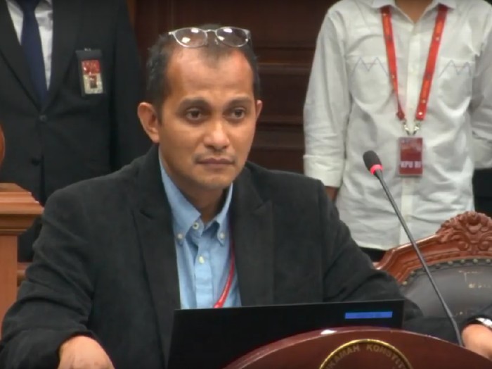 Ahli dari tim Jokowi, Eddy Hiariej saat sidang MK (Youtube MK)