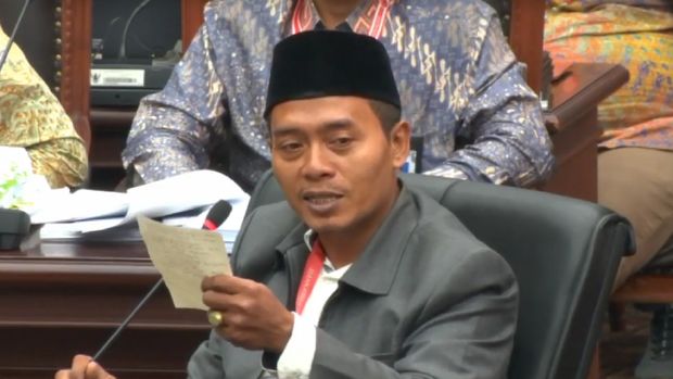 1 Kejadian Beda Kesaksian, Ini Daftar Pertentangan Saksi 01 vs 02 di MK