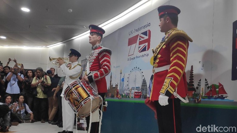 Rayakan Ulang Tahun Jakarta, Militer Inggris Hibur Warga dengan Musik Rayakan Ulang Tahun Jakarta, Militer Inggris Hibur Warga dengan Musik
