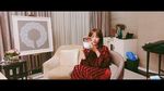 Bermain dalam One Spring Night, Han Ji Min Doyan Makan Sosis Hingga Mie Instan