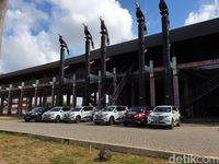 Uji Ketangguhan Daihatsu Terios di Perbatasan Kalimantan