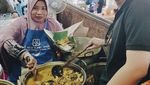 Hobi Makan Ayam Goreng hingga Tengkleng, Ini Gaya Makan Febrian Nindyo HIVI!