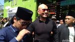 Jadi Mualaf, Deddy Corbuzier Tebar Senyuman
