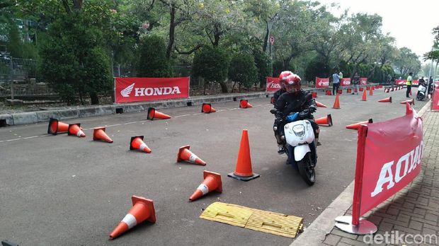Honda Genio