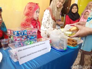 Tak Pakai Uang, Bazar Unik di Lembang Ini Cukup Bayar Pakai Doa