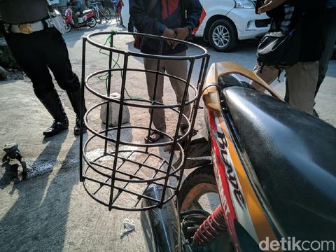 Pemotor ini didatangi polisi usai videonya viral/