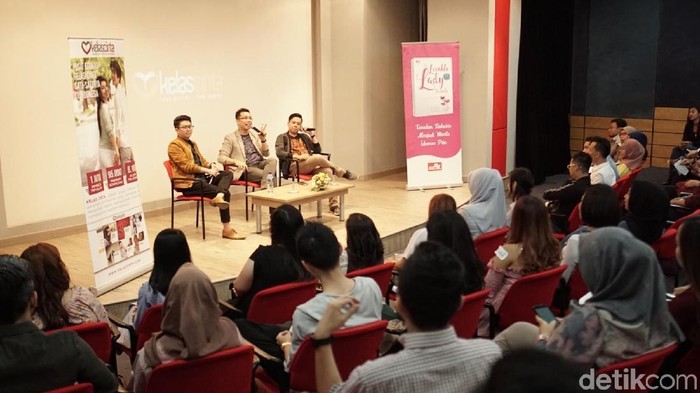 Cerita Trio Dokter Cinta Dari Jakarta