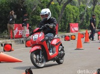 Kencan Singkat Bersama Honda Genio, Layak Beli?