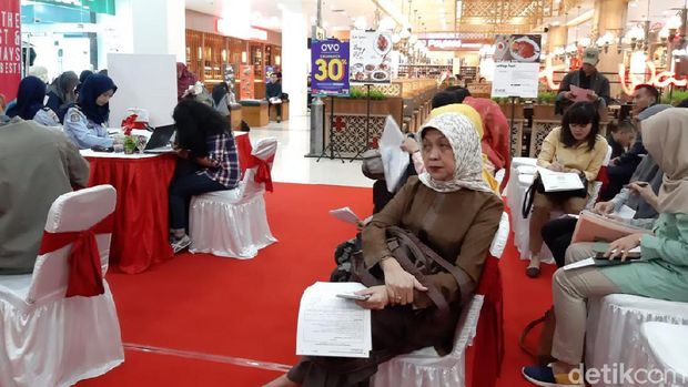 Bikin Paspor di Solo Sekarang Bisa Sambil Belanja atau Ngopi di Mal