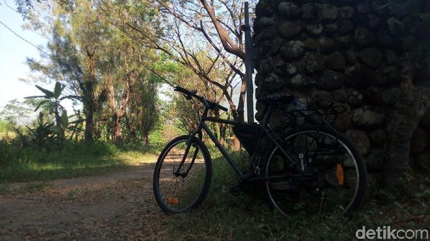 Asyiknya Bersepeda Melintasi Alam di Kaki Gunung Ungaran