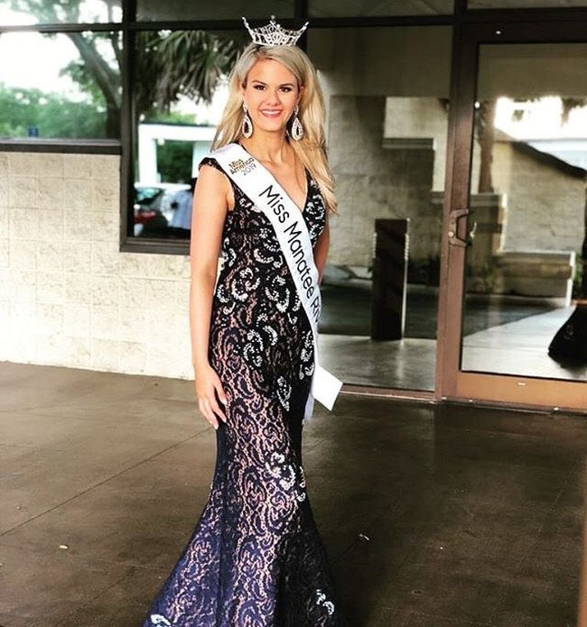 Rachel Barcellona mencetak sejarah sebagai finalis Miss Florida pertama dengan autisme. Ia tengah berusaha untuk memecahkan rintangan dan stereotip di kontes kecantikan. Foto: Instagram/@rachelbarcellona