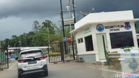 detikcom mendapat kesempatan melewati perbatasan RI dan Malaysia melalui Entikong, dalam acara Terios 7 Wonders yang berlangsung di Pulau Kalimantan pada 21-23/6/2019. Foto: Luthfi Anshori