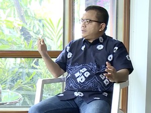 Cuit Rumor Putusan MK soal Sistem Pemilu Bikin Denny Indrayana Dipolisikan