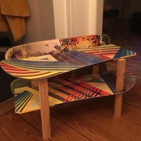 Selain itu, papan skateboards ini bisa juga didaur ulang menjadi meja lho, unik yaa! (Foto: Dok. Brightside)