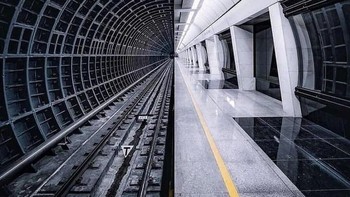 Kesempurnaan foto simetris yang menginspirasi. (Foto: Brightside)