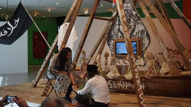 Indonesia Dipandang Positif Lewat Pameran 'Contemporary Worlds: Indonesia'