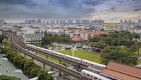 Singapura memiliki sistem transportasi umum terhemat di dunia. Singapura pun sudah menggunakan transpotasi publik MRT sejak tahun 1987. Kini, jalur kereta dalam kota Singapura telah membentang hingga lebih dari 198,6 km dan memiliki 119 stasiun. Istimewa./worldatlas.com.