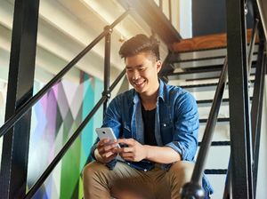Benar-benar terjadi! Pria Ini Jatuh Cinta dan Menikahi Chatbot AI