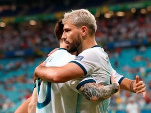 Qatar vs Argentina: Menang 2-0, Tim Tango Lolos ke Perempatfinal
