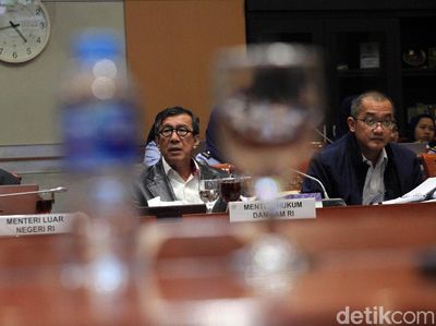 Menkumham-Komisi III Bahas RUU Ekstradisi dan Bantuan Timbal Balik