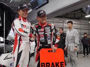 Presiden Toyota Pakai Nama Samaran Biar Bisa Ngebut di Sirkuit