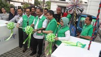 Menteri Pariwisata Arief Yahya hadir dalam peluncuran GrabBajay di kawasan Museum BI, Kota Tua, Jakarta, Senin (24/6).