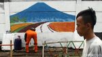 Keren! Mural Bertema Lingkungan Hiasi Kawasan Kalideres
