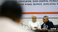 Menurut Komisioner KPU Evi Novida, uji publik ini menjadi hal penting dalam penyusunan PKPU. Sebab nantinya hasil dari uji publik ini akan disampaikan dalam rapat dengar pendapat (RDP) di DPR.