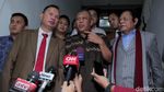 Keluar dari Rutan Polda Metro Jaya Eggi Sudjana Semringah Banget
