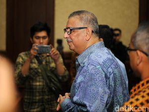 Ajukan Eksepsi, Sofyan Basir Sebut Dakwaan Jaksa Nggak Jelas!