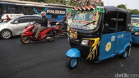 Kini telah tersedia sebanyak 60 armada GrabBajay di Jakarta Pusat.