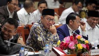 Dalam rapat tersebut, Lukman memaparkan pagu indikatif TA 2020 yang telah ditetapkan Menkeu/Kepala Bappenas untuk Kemenag sebesar Rp 65.245.833.430.000.