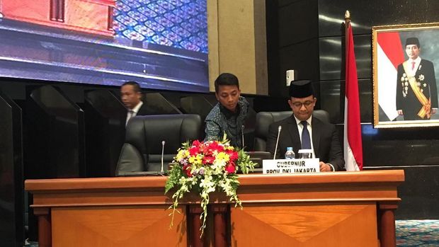Anies hadiri paripurna DPRD DKI tanpa wagub.