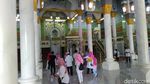 Foto: Wisata Replika Kabah di Kota Lumpia