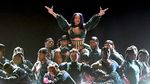 Terancam Dipenjara, Cardi B Tetap Heboh di BET Awards 2019