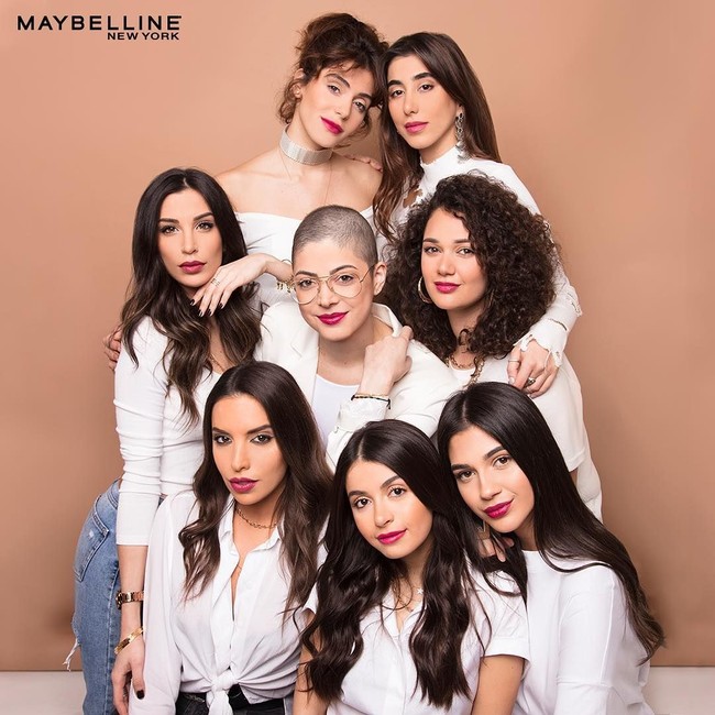 Selama dua bulan, Michele Hajal menjalani pengobatan di MD Anderson Cancer Centres, Texas dan berhasil berada dalam remisi (kondisi di mana sel kanker tak lagi aktif). Namun tak berapa lama penyakitnya muncul lagi yang menyebabkan kondisi tubuhnya turun drastis. Foto: Instagram @Michelehajal