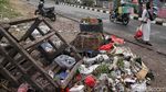 Kisah Pengepul Barang Bekas yang Bikin Resah Warga