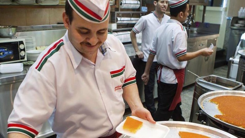 Menikmati Dubai ala warga lokal Menikmati Dubai ala warga lokal