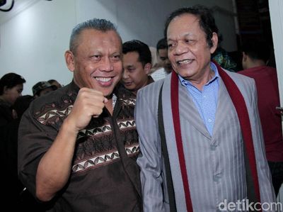 Keluar dari Rutan Polda Metro Jaya Eggi Sudjana Semringah Banget