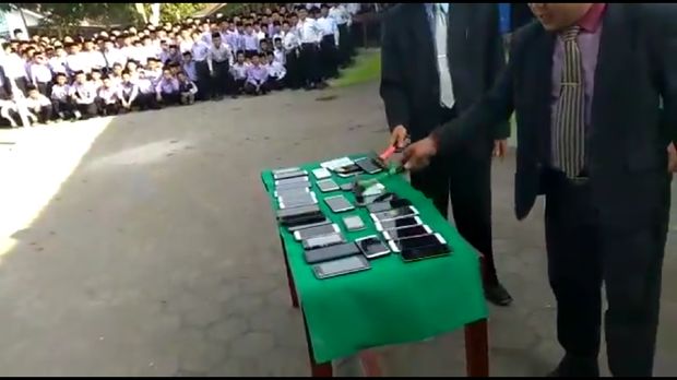 Soal HP Dihancurkan Pakai Palu, Ponpes Ngabar Akui Wali Santri Setuju