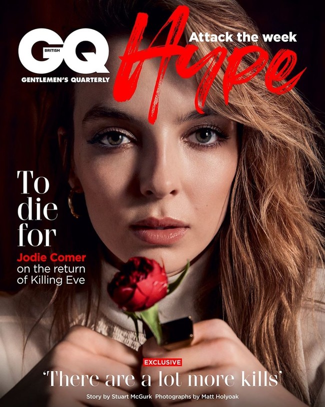 Tak hanya itu, Jodie Comer juga mengaku banyak diikuti oleh pria-pria aneh sejak berperan sebagai pembunuh berdarah dingin. Salah satunya ketika ada seorang pria yang menunggu di bandara untuk meminta tanda tangan pada pukul 02:00. Foto: Instagram @jodiemcomer