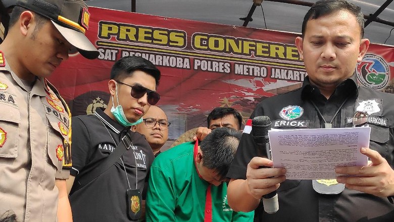 Peracik Sabu Home Industry di Jakbar Beli Bahan Via Situs Online Peracik Sabu Home Industry di Jakbar Beli Bahan Via Situs Online