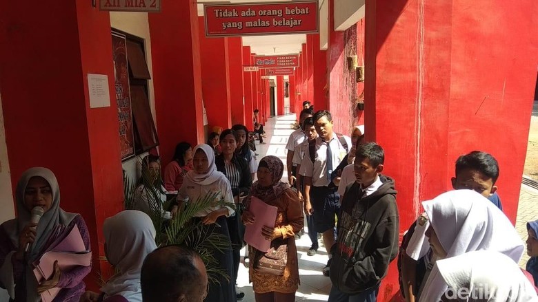 Tiga SMAN di Blitar Buka PPDB Offline Karena Pagu Kekurangan Siswa