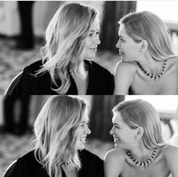 Meski sudah punya anak yang tumbuh dewasa, Vera masih mempertahankan jiwa mudanya. Terlebih dalam urusan fashion. Ia tak segan tampil kekinian dengan bikers jacket dan sneakers. (Foto: Instagram)