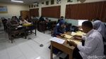 Ortu Murid Ramai-ramai Datangi Sekolah Daftar PPDB Jalur Zonasi