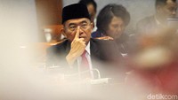 Muhadjir Effendy dan Komisi X melakukan rapat kerja di Nusantara I, Kompleks Parlemen, Senayan, Jakarta, Senin (24/6/2019).